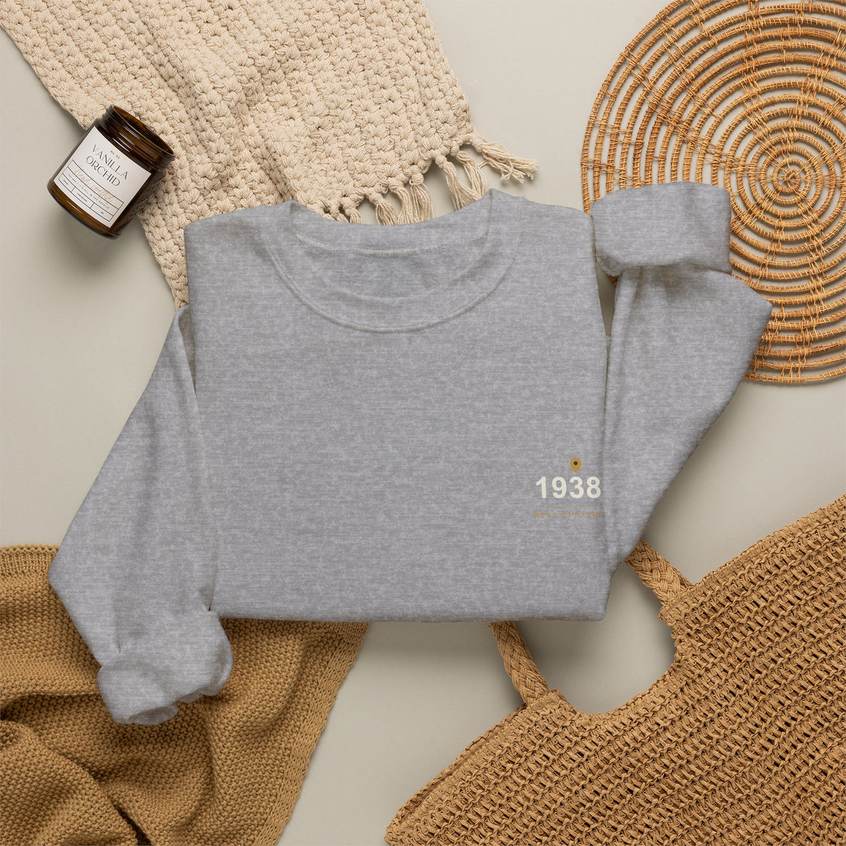 19382 Crewneck