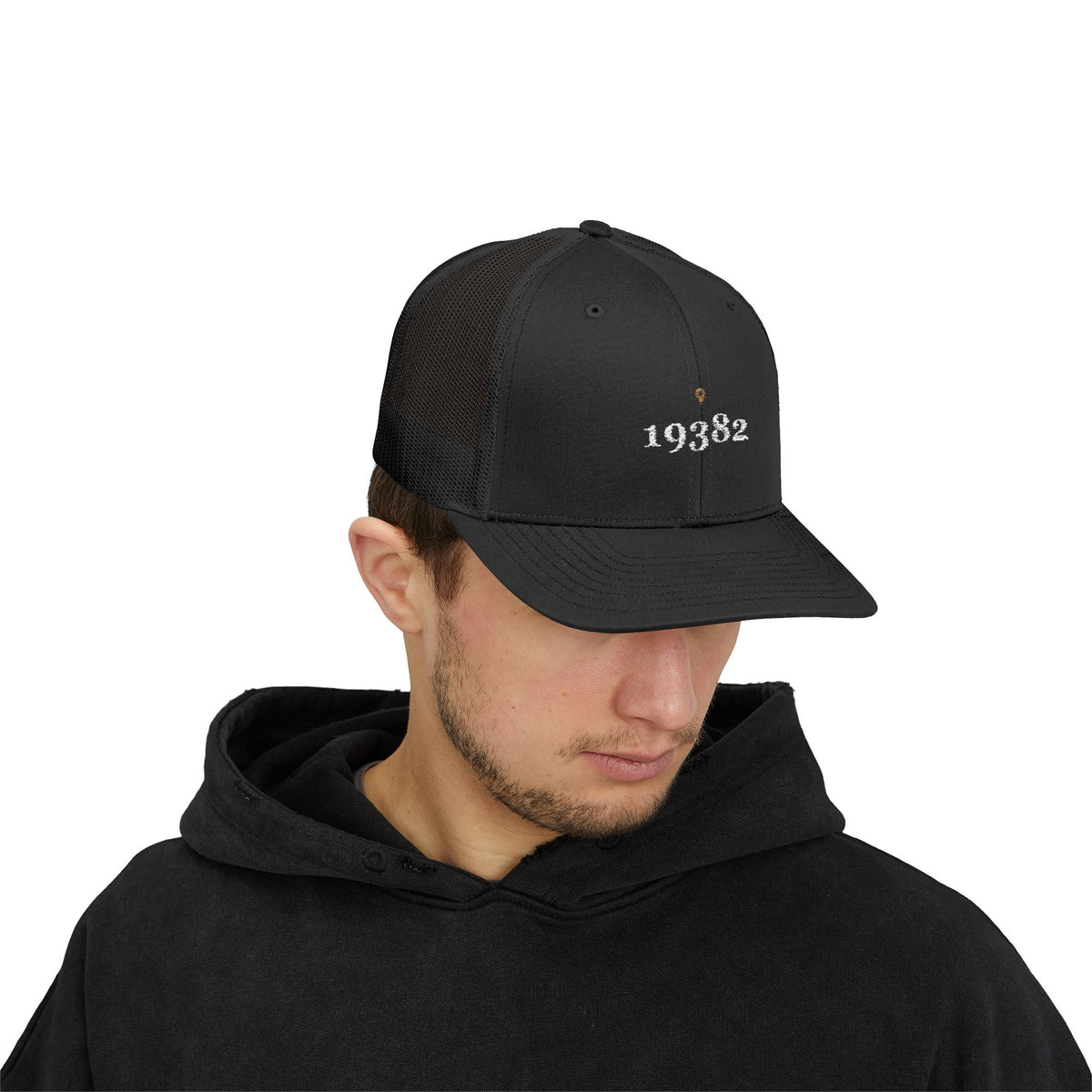 19382 Embroidered Snapback