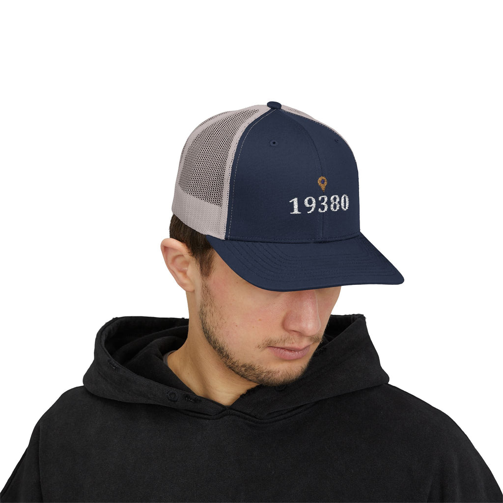 19380 Embroidered Snapback